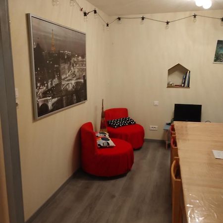 فيلا Chey Mybam, Agreable Maison Au Centre De سليستا المظهر الخارجي الصورة