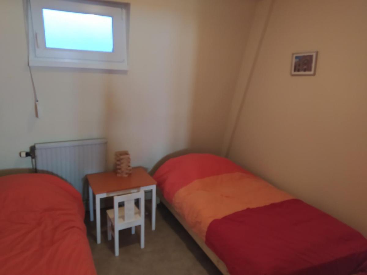 فيلا Chey Mybam, Agreable Maison Au Centre De سليستا المظهر الخارجي الصورة